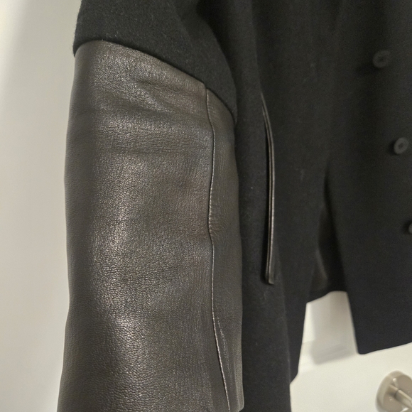 Diane Von Furstenberg Black and Brown Trench Coat - Picture 3 of 3
